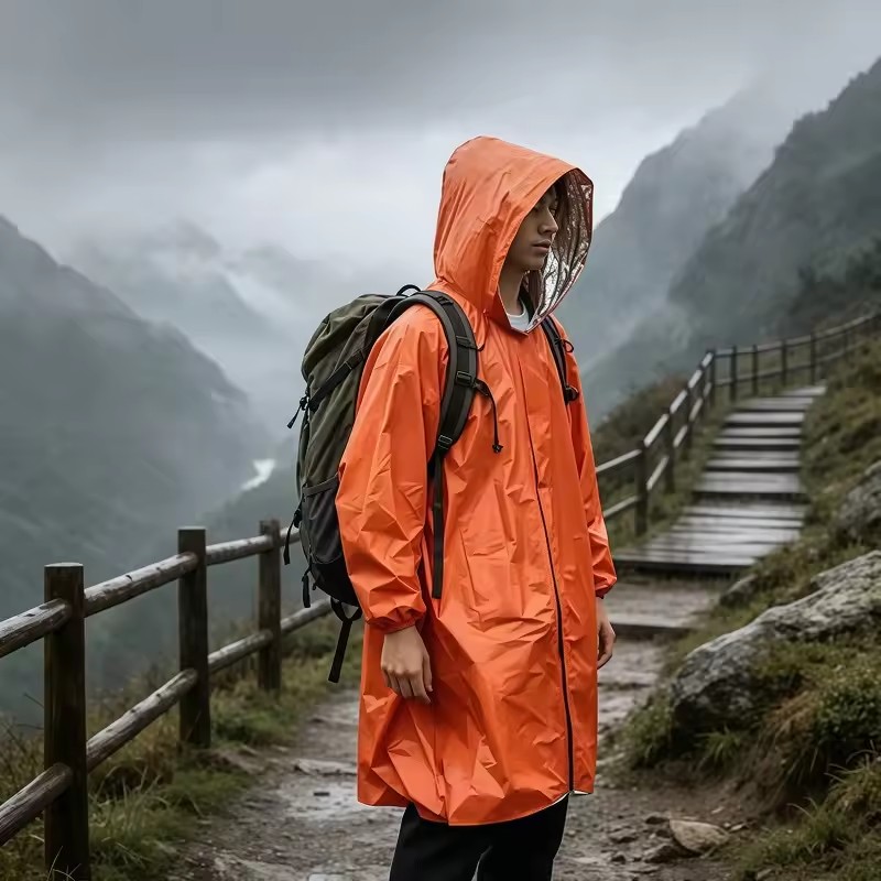 Poncho termico impermeabile pe - Survival Blanket Reflective recensione e prezzo